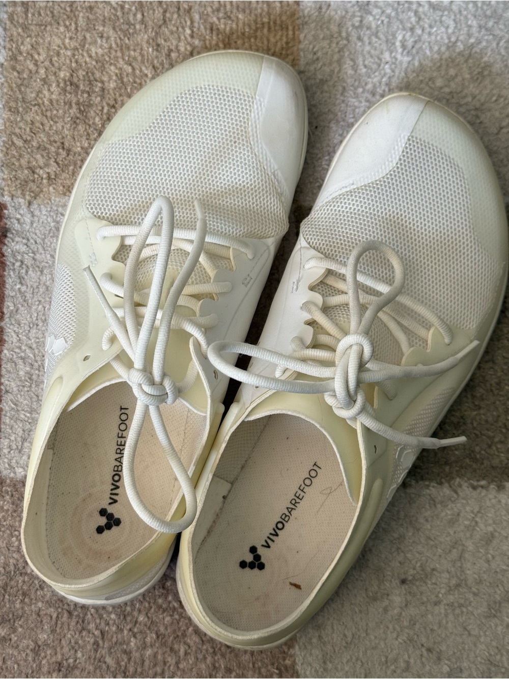 Vivo barefoot white sneakers - Picture 4 of 5